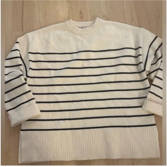Zara Striped Sweater - size medium - Picture 1 of 5